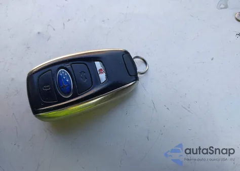 2016 Subaru Outback 3.6R Limited z USA, uszkodzony, nr VIN 4S4BSENC3G3251991